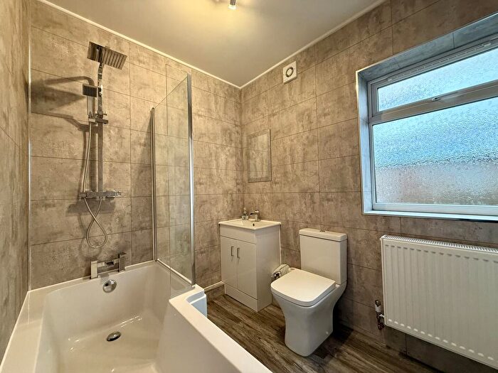 2 Bedroom Property To Rent In Hines Street, Stoke-On-Trent, ST4