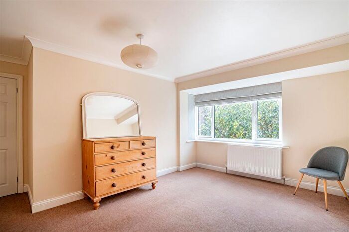 3 Bedroom Bungalow To Rent In Runswick Avenue, York, YO26