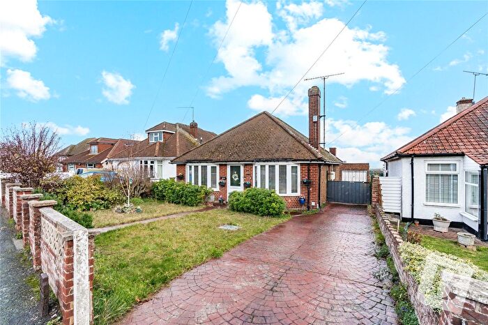 3 Bedroom Bungalow For Sale In Chalk Road, Gravesend, Kent, DA12