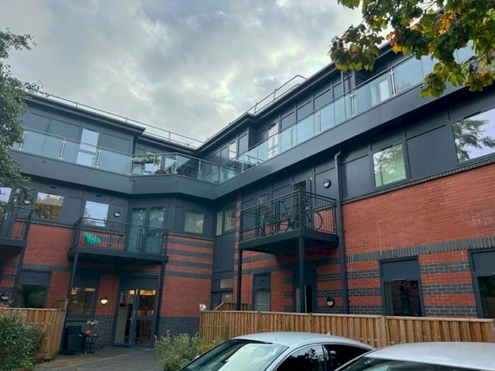 1 Bedroom Flat To Rent In Clivemont Road, Maidenhead, SL6