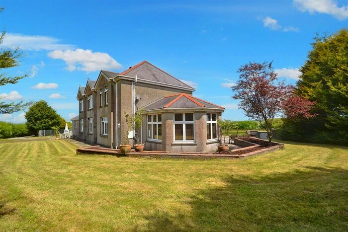 6 Bedroom Detached House For Sale In Saron, Llandysul, SA44