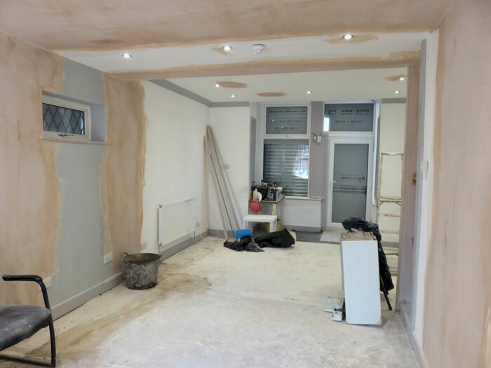 1 Bedroom Terraced House To Rent In Gregory Boulevard, Nottingham, NG7