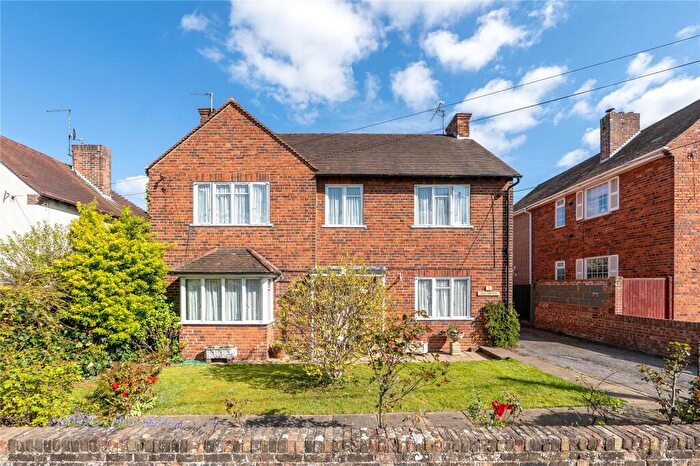 4 Bedroom Detached House For Sale In Haydon Road, Didcot, Oxfordshire, OX11