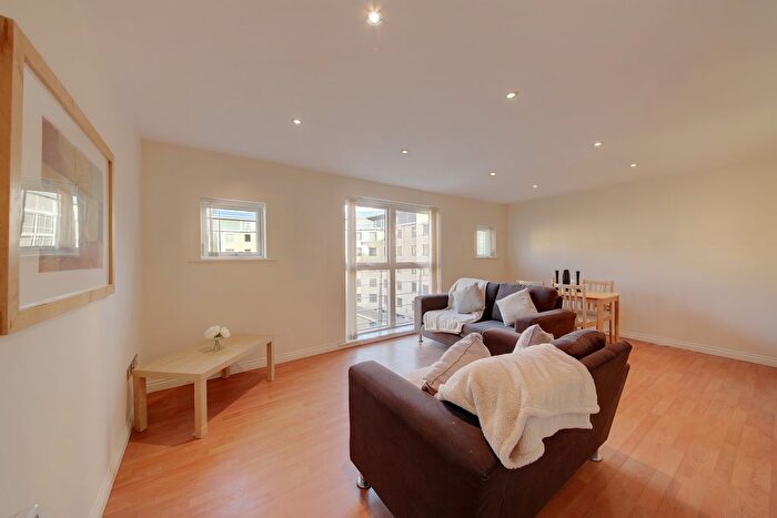 2 Bedroom Property To Rent In Curzon Place, Gateshead, NE8