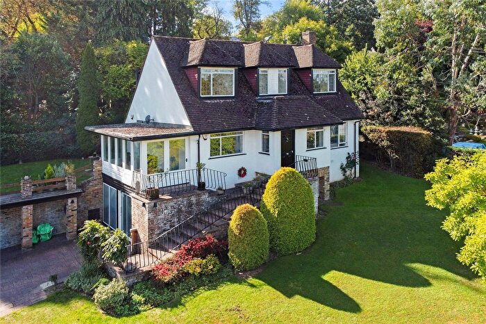 4 Bedroom Detached House For Sale In Overstream, Loudwater, Rickmansworth, Hertfordshire, WD3