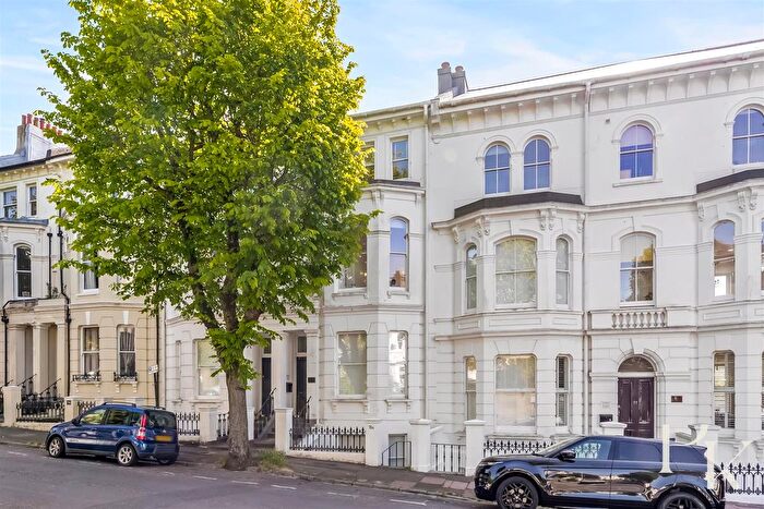 2 Bedroom Flat For Sale In Buckingham Road, Brighton, BN1