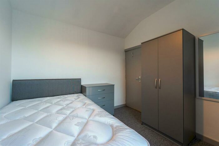 5 Bedroom House To Rent In Dartmouth Road, Selly Oak, Birmingham, B29