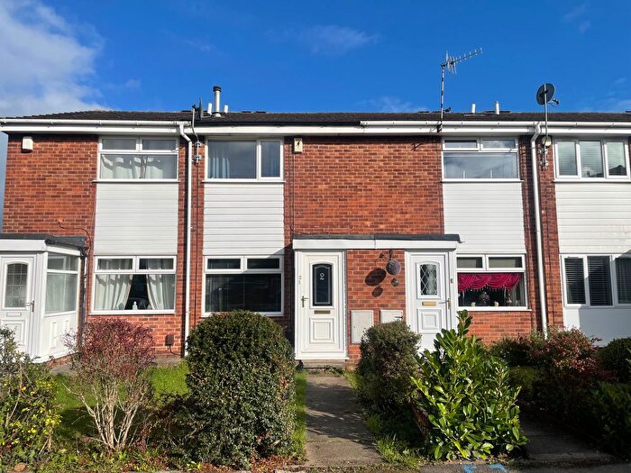 2 Bedroom Property To Rent In Sandringham Place, Nottingham, NG15