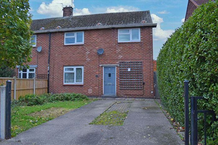 3 Bedroom Terraced House For Sale In Winthorpe Road, Newark, NG24