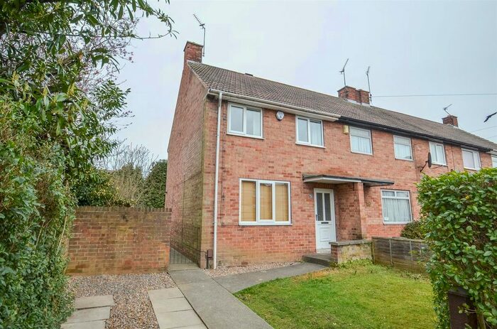 2 Bedroom End Of Terrace House To Rent In Ascot Way, York, YO24