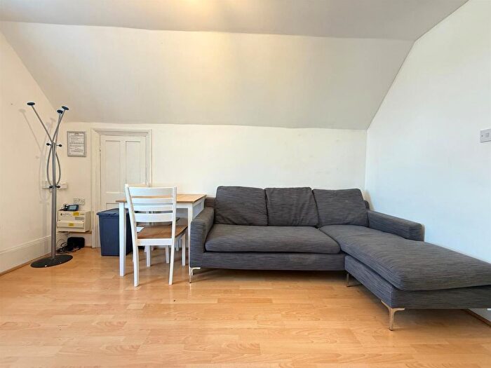 2 Bedroom Property To Rent In Manbey Park Road, London, E15