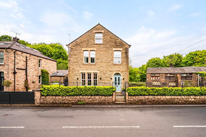 4 Bedroom Detached House For Sale In Dobcross New Road, Dobcross, Saddleworth, OL3
