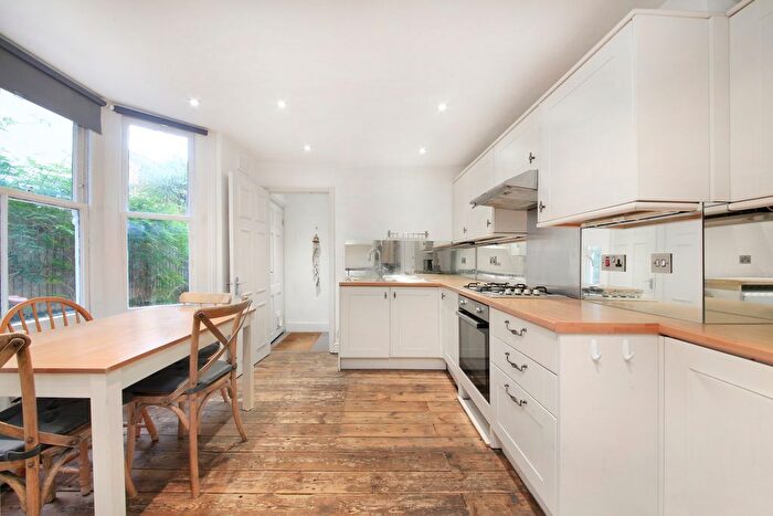 1 Bedroom Flat To Rent In Leander Road, Brixton, SW2