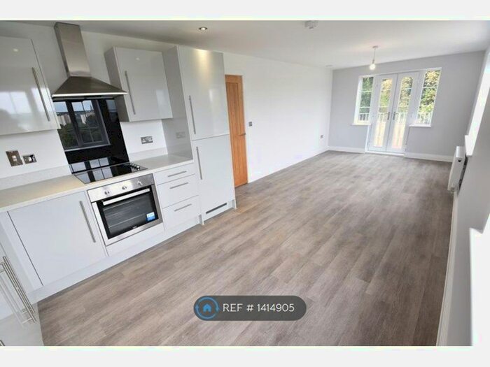 1 Bedroom Flat To Rent In Sycamore Court, Luton, LU2