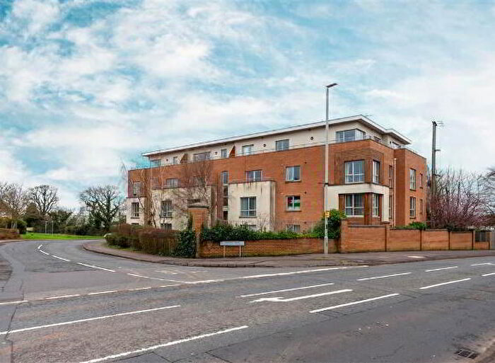 2 Bedroom Apartments For Sale In Apt, Mayfield Square, Belfast, BT10