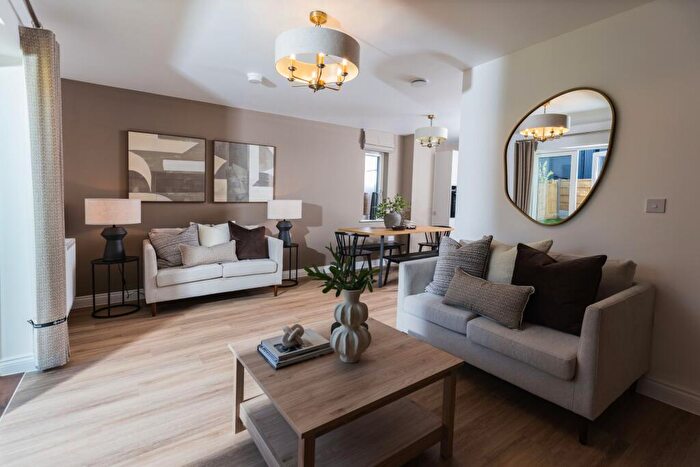 1 Bedroom Flat For Sale In The Canopies, Abingdon, OX14