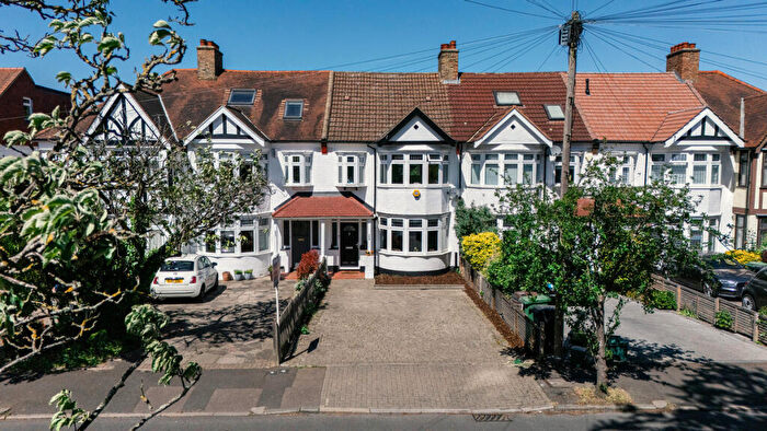 3 Bedroom Terraced House For Sale In Pickhurst Rise, West Wikcham, BR4