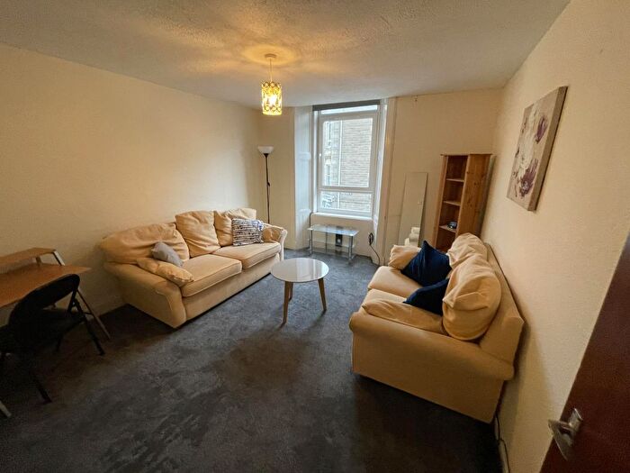 1 Bedroom Flat To Rent In Rosefield Street, Dundee, DD1