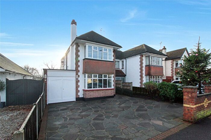 3 Bedroom Semi Detached House For Sale In Eastwood Road North, Leigh-On-Sea, Essex, SS9