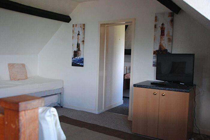 1 Bedroom Flat To Rent In Teignmouth Road, Maidencombe, Torquay, TQ1