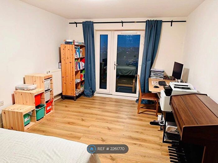 2 Bedroom Flat To Rent In Fairthorn Road, London, SE7