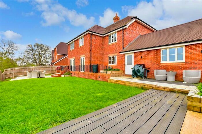 5 Bedroom Detached House For Sale In Halden Field, Rolvenden, Kent, TN17