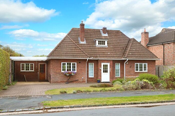 4 Bedroom Detached House For Sale In Long Grove, Seer Green, Beaconsfield, Buckinghamshire, HP9