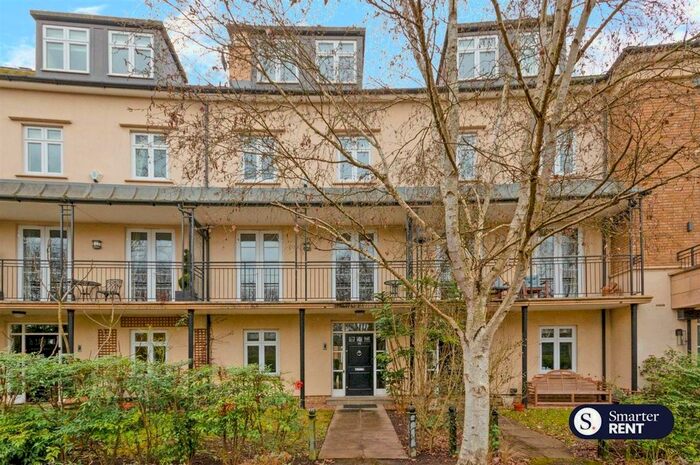 5 Bedroom Property To Rent In Whitcome Mews, Kew, Richmond, TW9