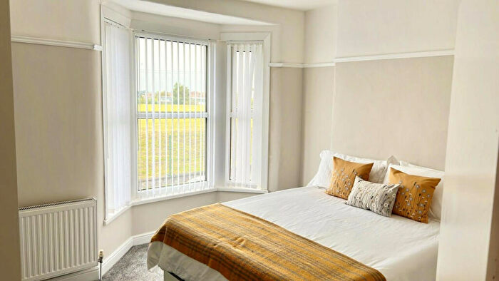 Terraced House To Rent In Jubilee Drive, Liverpool, Merseyside, L7