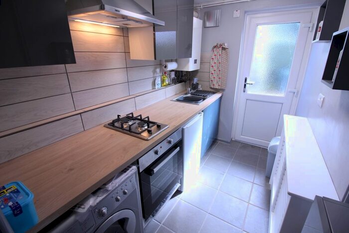 1 Bedroom Flat To Rent In Church Road, Newport NP19