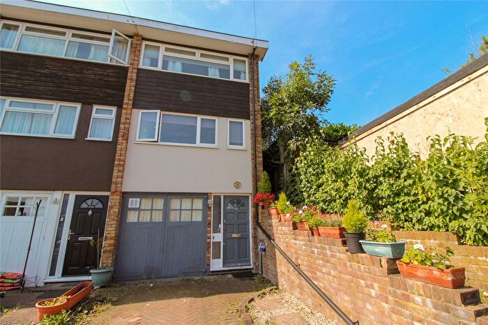 3 Bedroom End Of Terrace House To Rent In Teynham Court, King Edward Road, Barnet, Hertfordshire, EN5