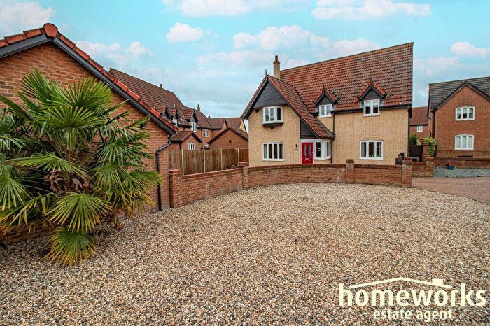 4 Bedroom Detached House For Sale In Foxglove Drive, Dereham, NR20