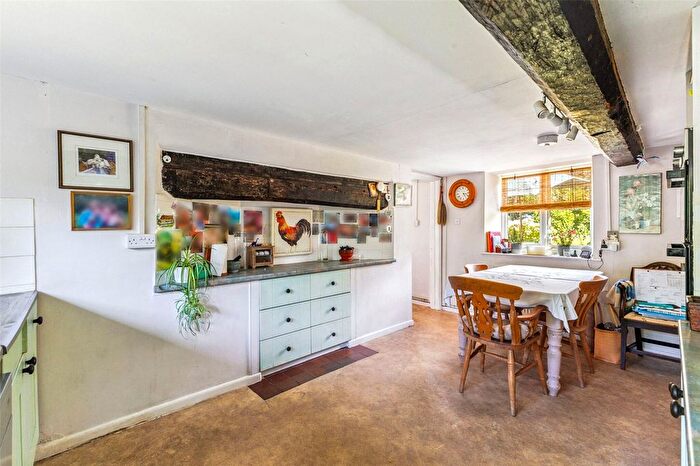 3 Bedroom Country House For Sale In Green Lane, Ashmore, Salisbury, SP5
