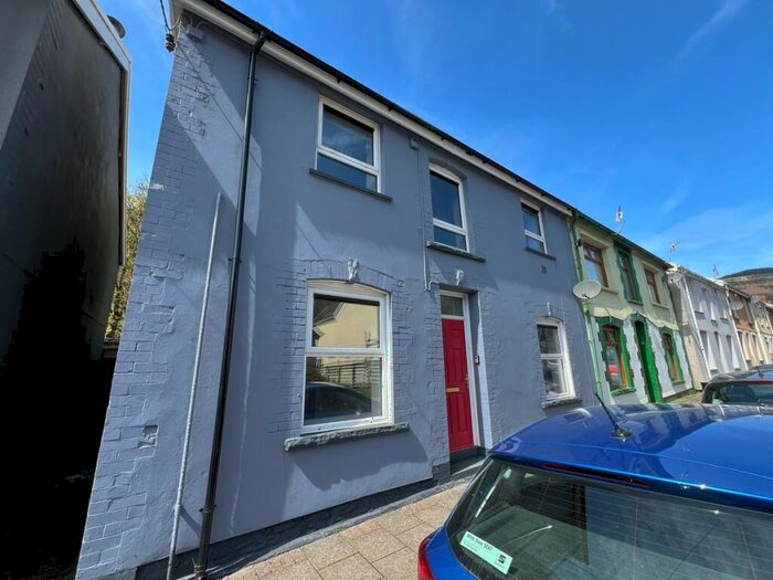 3 Bedroom Terraced House For Sale In Brook Street Blaenrhondda - Treorchy, CF42