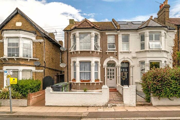 2 Bedroom Flat To Rent In George Lane, Lewisham, SE13