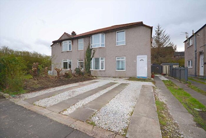 3 Bedroom Flat For Sale In Kingsbridge Drive, Kings Park, Glasgow, G44