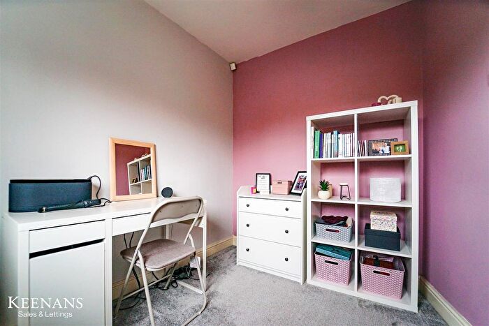 3 Bedroom Terraced House For Sale In Gibson Lane, Worsley, Manchester, M28
