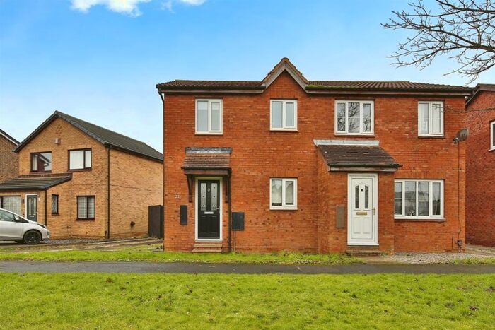 2 Bedroom Semi-Detached House For Sale In Coleridge Road, Billingham, TS23