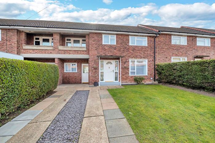 4 Bedroom Terraced House For Sale In Severn Road, Bury St. Edmunds, IP32