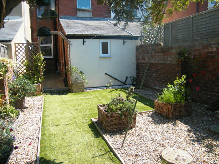 1 Bedroom Apartment To Rent In Withycombe Road, Exmouth, EX8