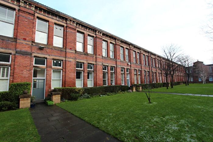 2 Bedroom Flat To Rent In Edina Place, Leith, Edinburgh, EH7