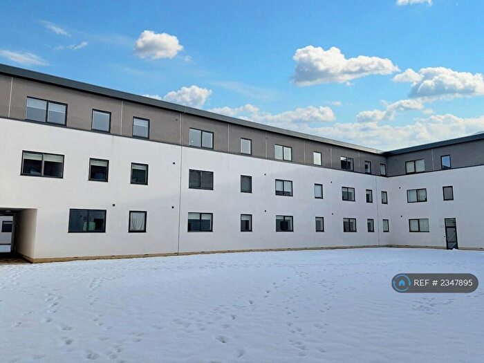 1 Bedroom Flat To Rent In Bingley Road, Bradford, BD9