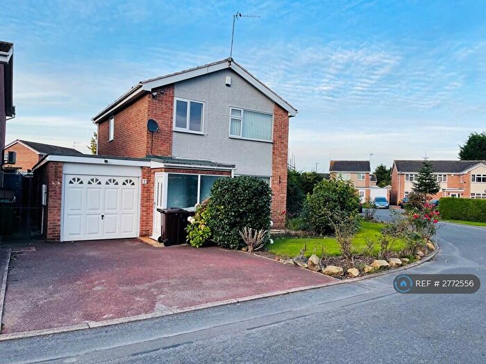 3 Bedroom Detached House To Rent In Tynedale Close, Nottingham, NG8