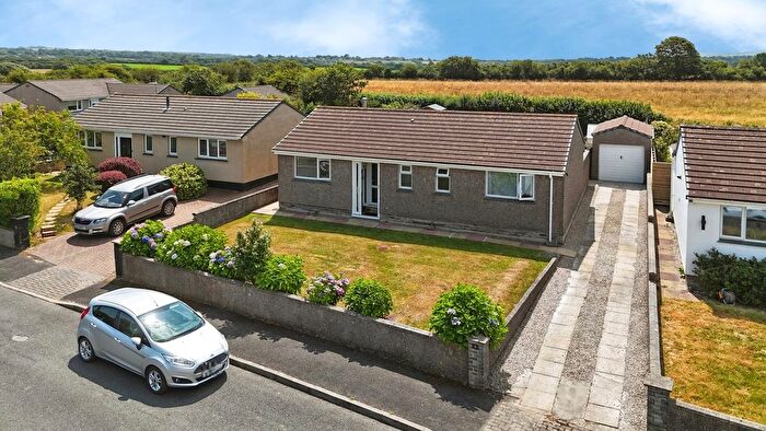 3 Bedroom Bungalow For Sale In Wall Gardens, Gwinear, Hayle, Cornwall, TR27
