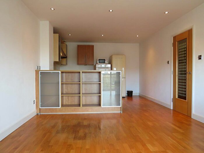 1 Bedroom Apartment To Rent In Henke Court, Atlantic Wharf, Cardiff, CF10