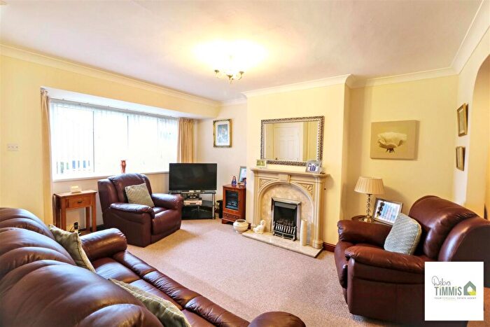 3 Bedroom Semi-Detached House For Sale In Southborough Crescent, Bradeley, Stoke-On-Trent, ST6