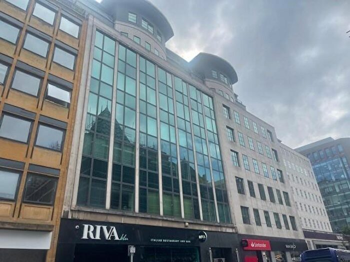 1 Bedroom Apartment For Sale In Park House Apartments, Park Row, LS1