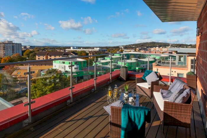 2 Bedroom Flat To Rent In Slateford Gait, Slateford, Edinburgh, EH11