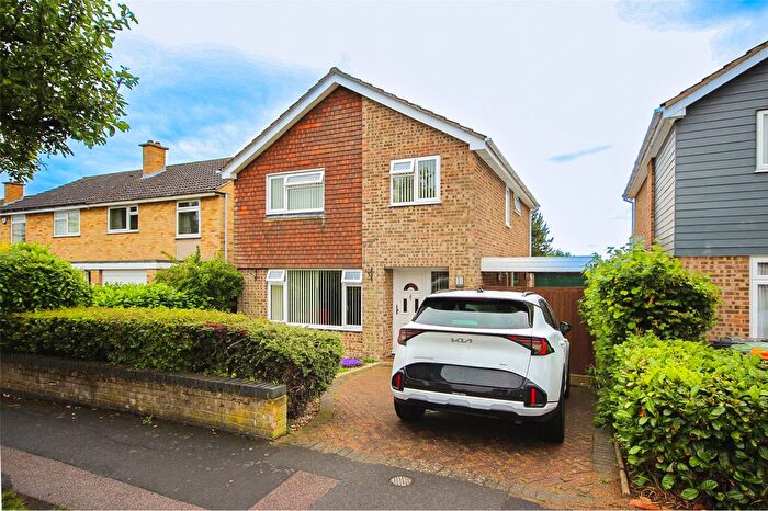 4 Bedroom Detached House For Sale In Goodrich Avenue, Bedford, Bedfordshire, MK41
