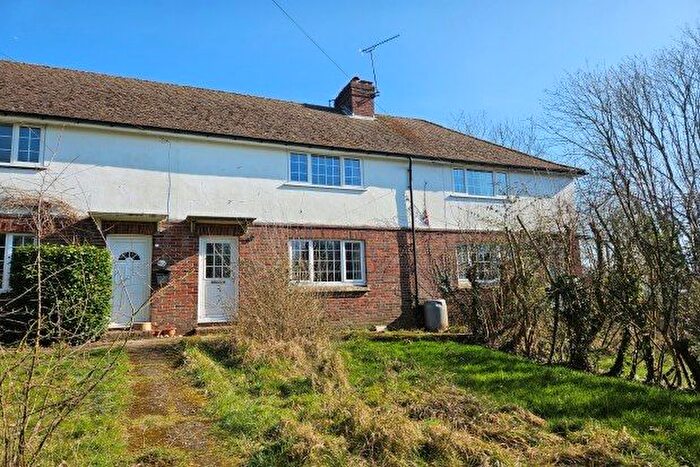 2 Bedroom Cottage To Rent In Canon Lane, Maidstone, ME18